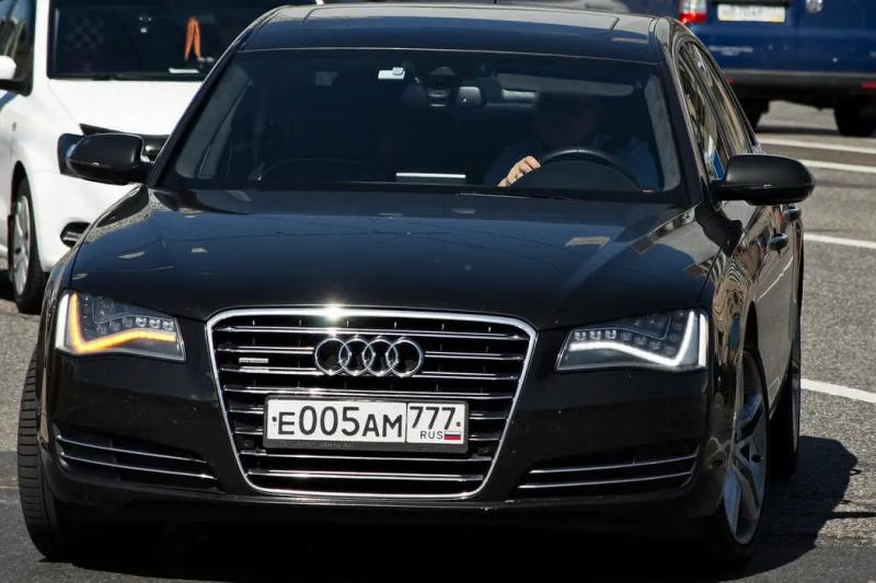 Какие автомобили зарегистрированы на меня